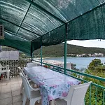 By The Sea Luka Dubrava, Peljesac - 14040 Апартаменты Putnikovic